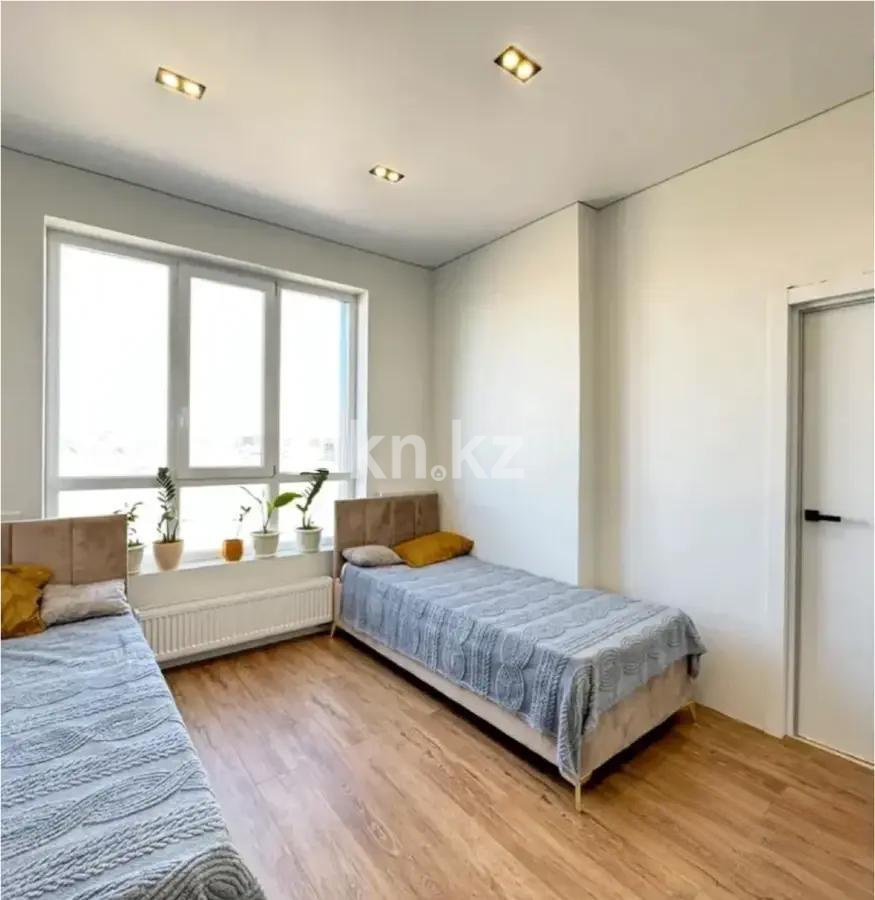 Продажа 3-комнатной квартиры, 71 м², пр. Туран, дом  83/1 в Астане - фото 2