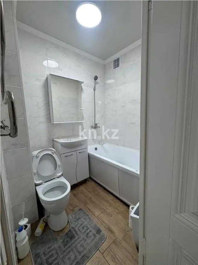 Продажа 2-комнатной квартиры, 43 м², мкр-н Коктем-1, дом  10 в Алматы - фото 4