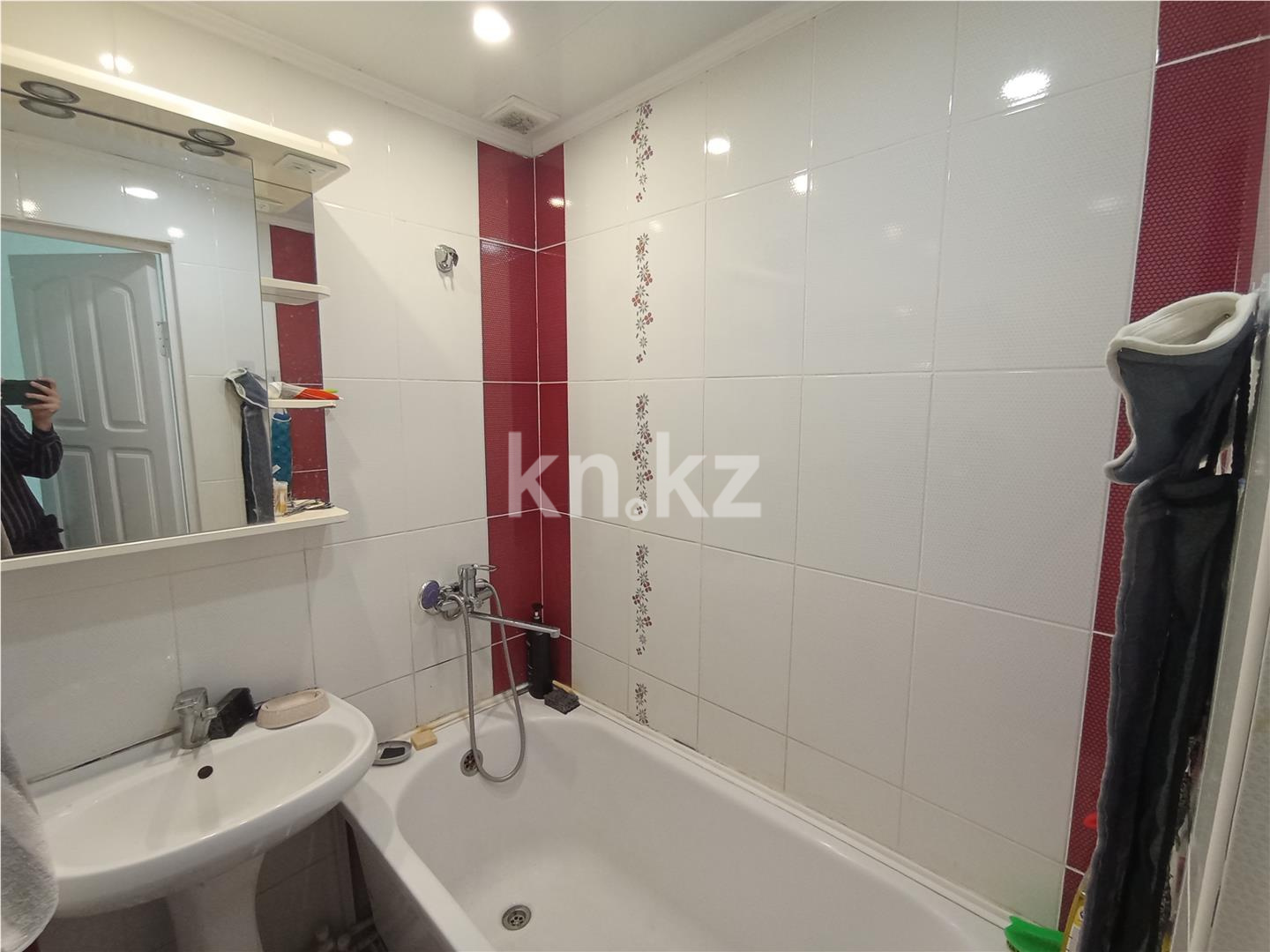 Продажа 4-комнатной квартиры, 63 м² в Караганде - фото 9
