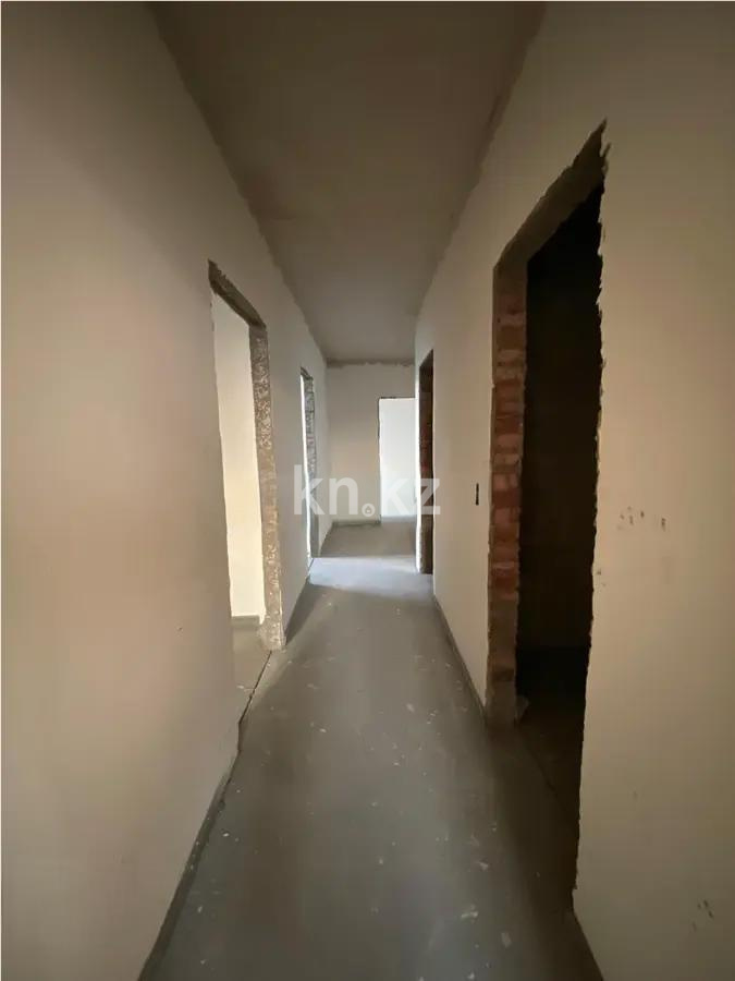 Продажа 3-комнатной квартиры, 82 м², ул. Нажимеденова, дом  5/1 в Астане - фото 6