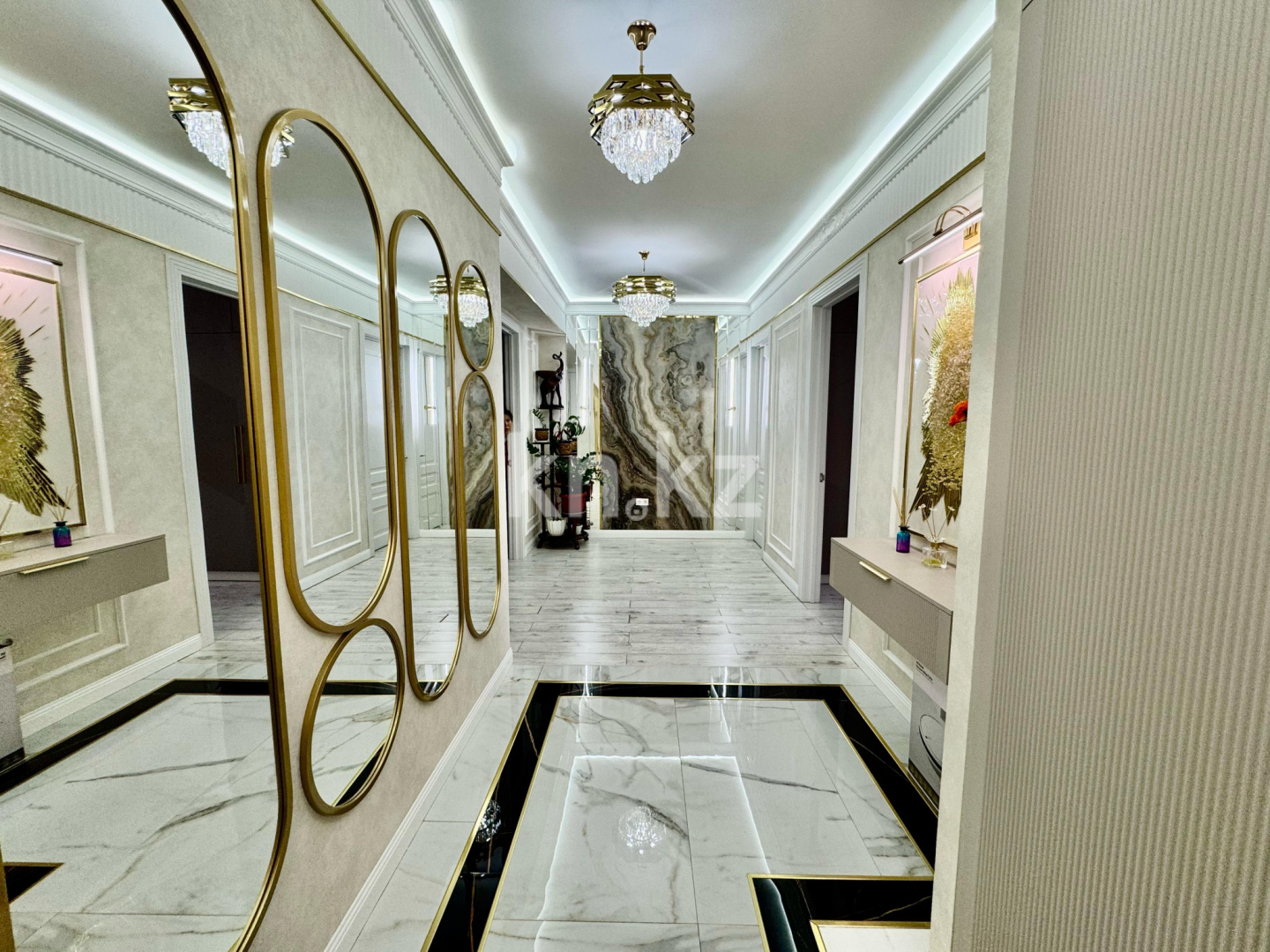 Продажа 3-комнатной квартиры, 120 м², ул. Гоголя, дом  56/4 в Караганде - фото 24