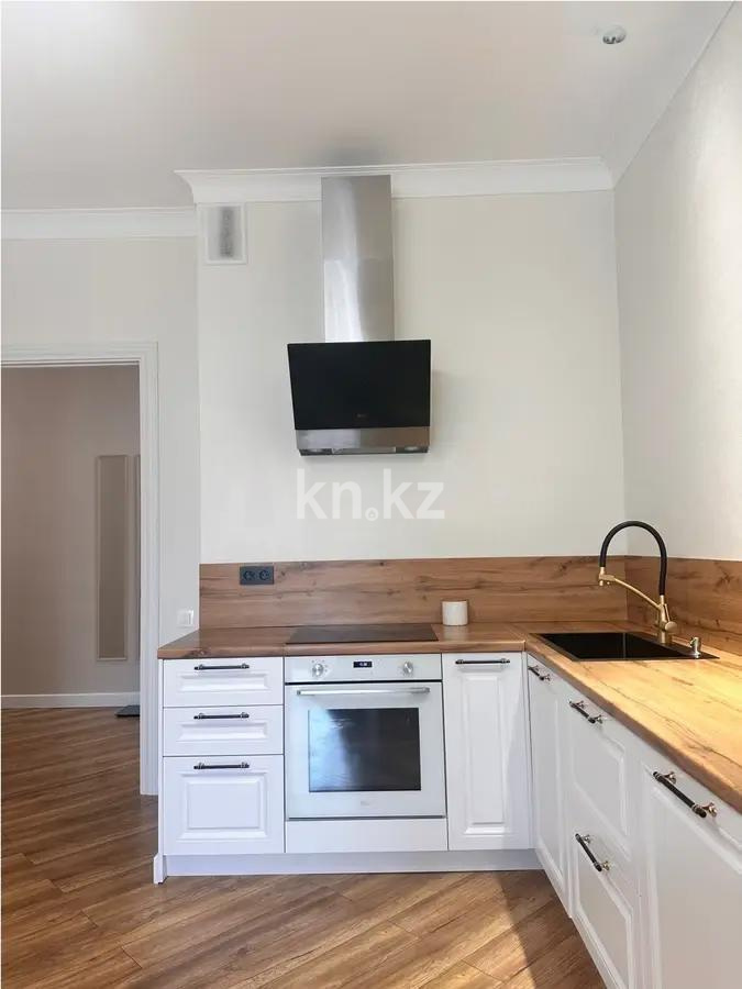 Продажа 4-комнатной квартиры, 120 м², пр. Кабанбай батыра, дом  56 в Астане - фото 3