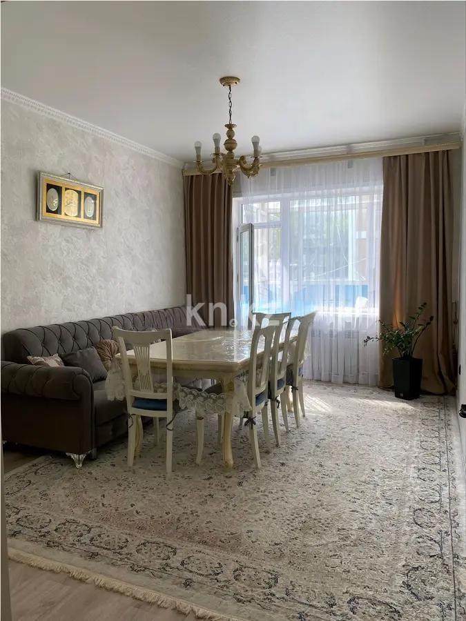 Продажа 4-комнатной квартиры, 98 м², ул. Муканова, дом  67/1 в Караганде
