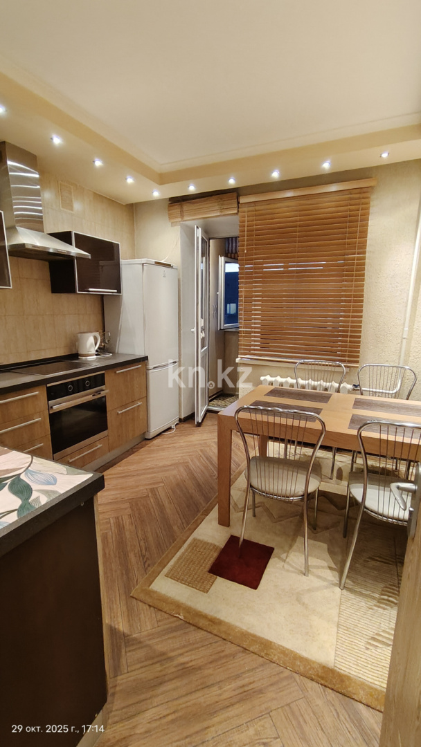 Аренда 1-комнатной квартиры посуточно, 45 м², ул. Иманбаевой, дом  2 в Астане - фото 4