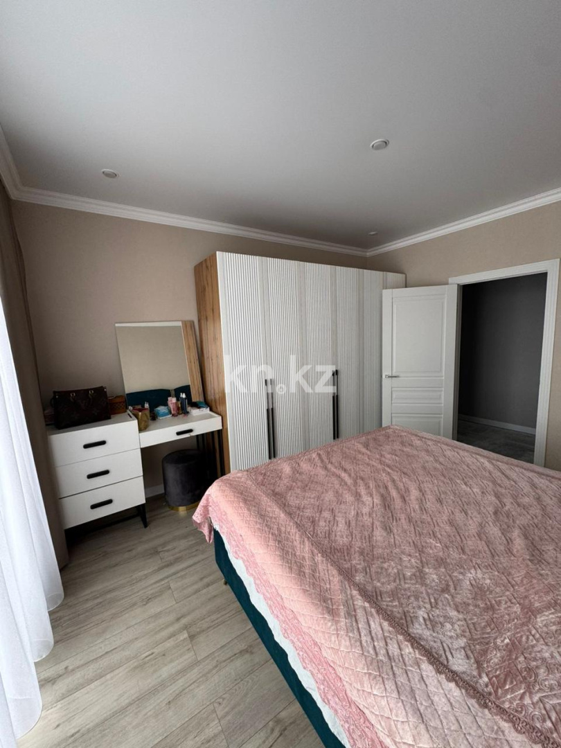 Продажа 2-комнатной квартиры, 60 м², ул. Муканова, дом  82 в Караганде - фото 8