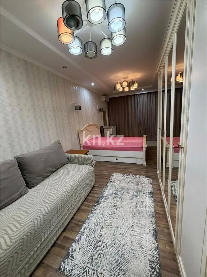 Продажа 2-комнатной квартиры, 70.2 м² в Алматы - фото 2