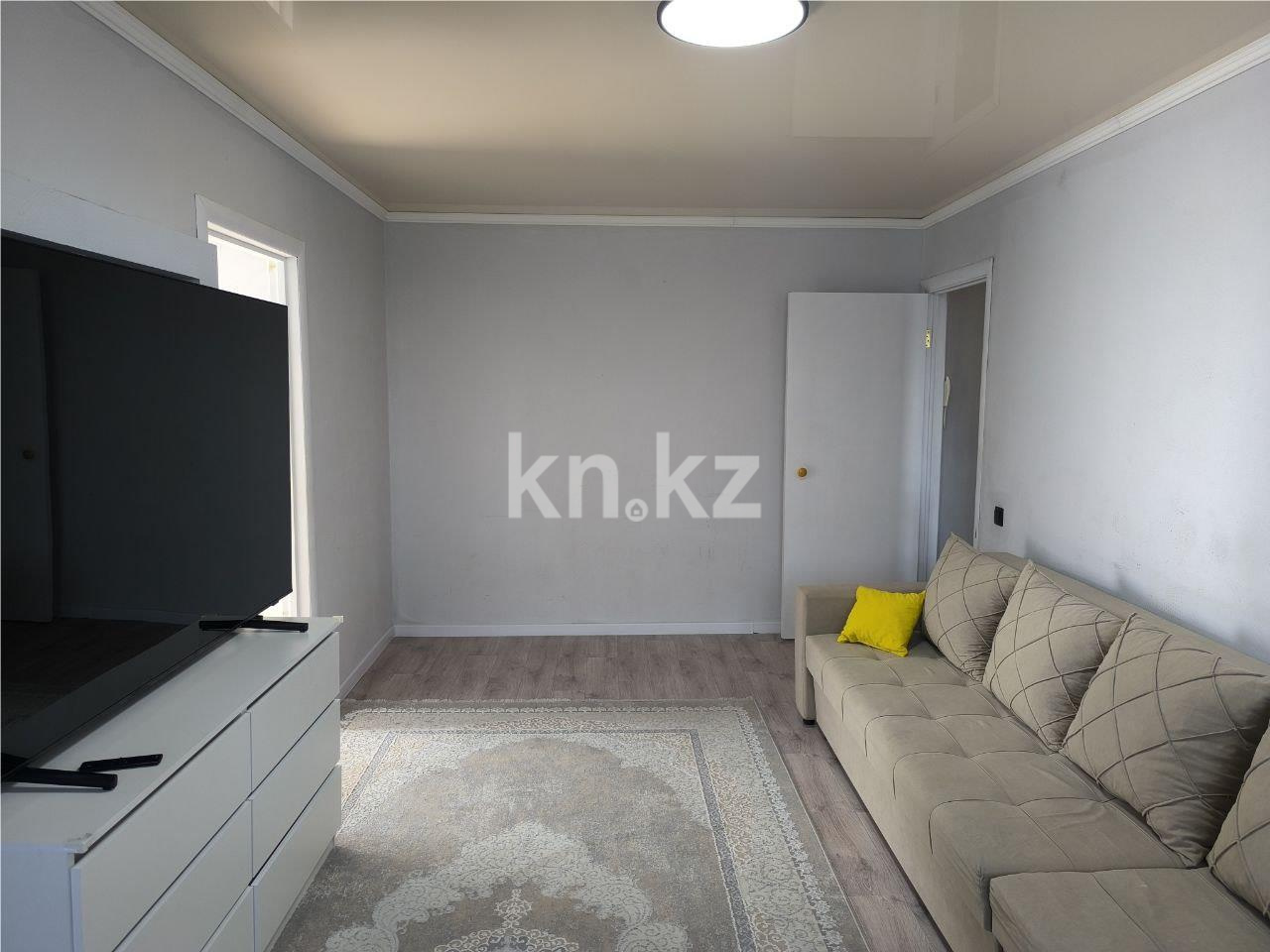 Продажа 3-комнатной квартиры, 46 м², ул. Муканова в Караганде - фото 3