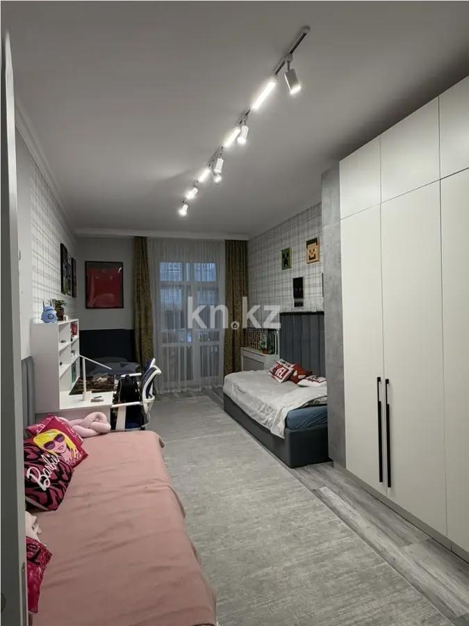 Продажа 4-комнатной квартиры, 146.1 м² в Астане - фото 4