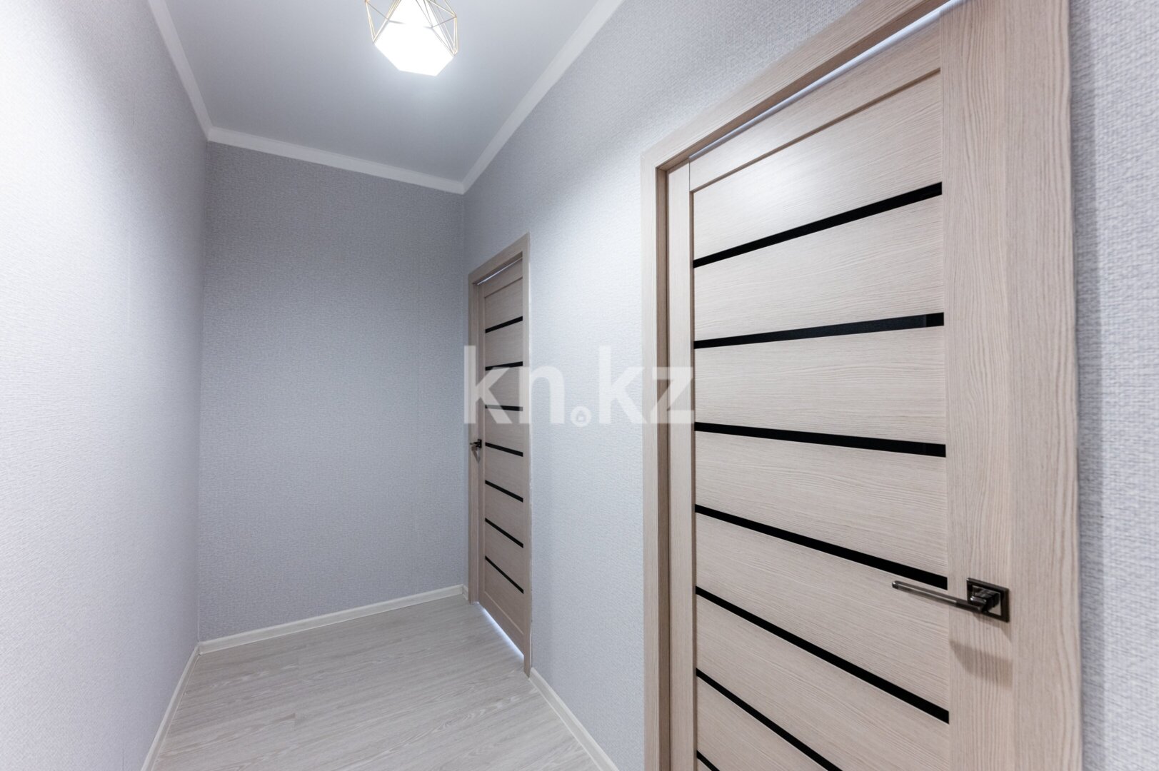 Продажа 3-комнатной квартиры, 77.2 м² в Астане - фото 25