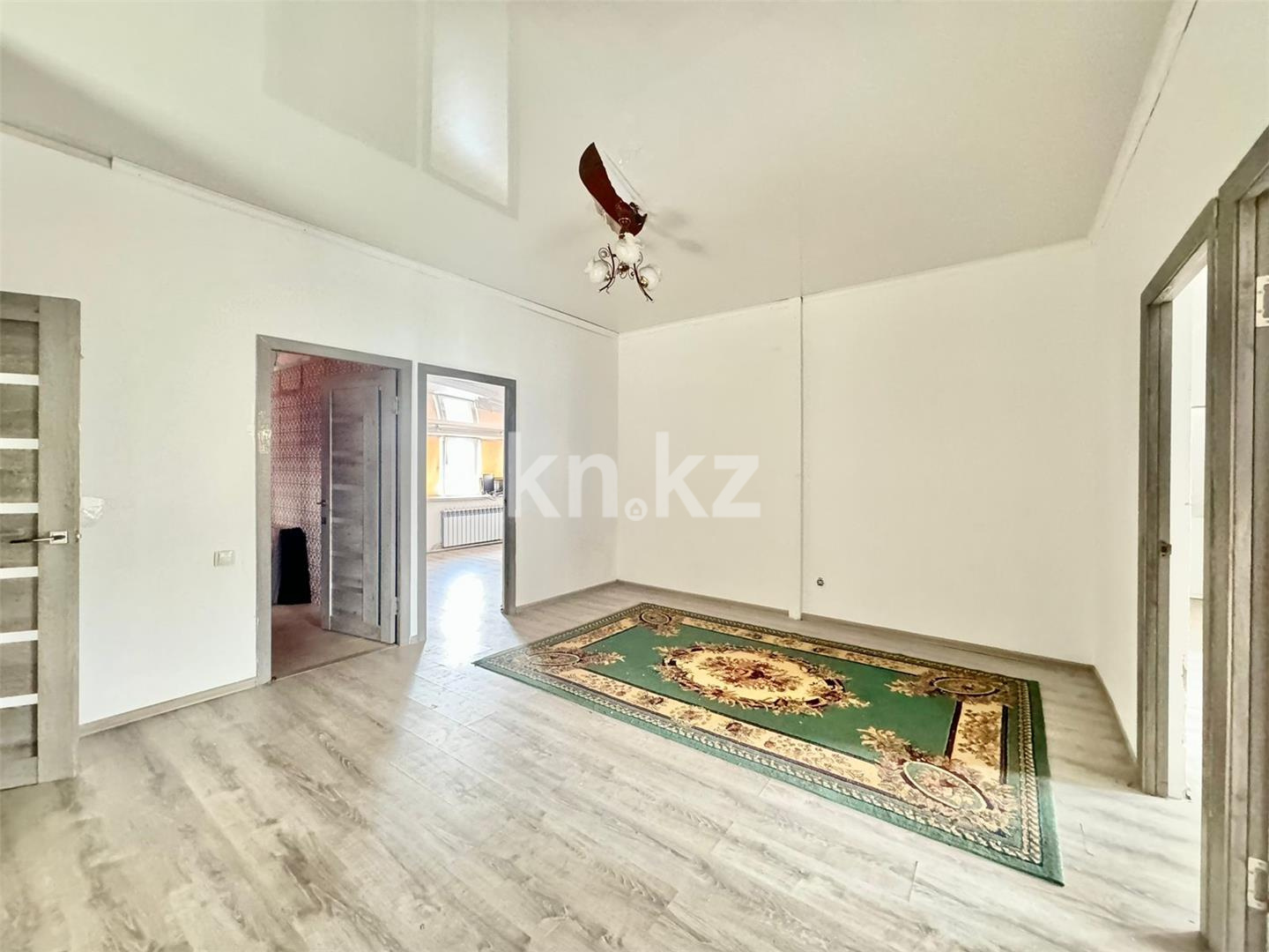 Продажа 6-комнатного дома, 260 м², ул. Ондасынова в Караганде - фото 18