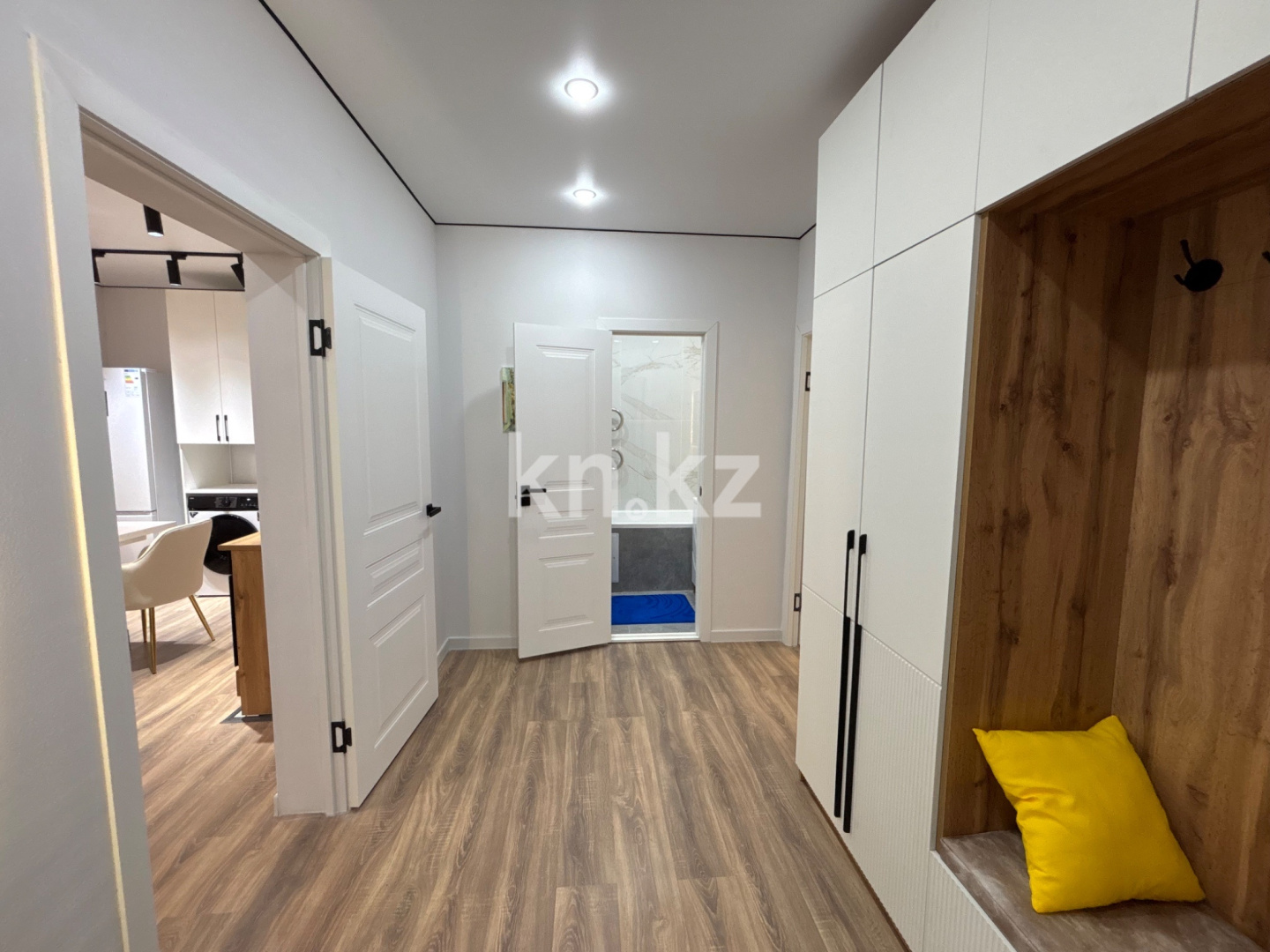 Продажа 3-комнатной квартиры, 72.4 м² в Алматы - фото 29