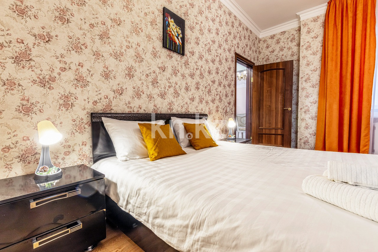 Аренда 3-комнатной квартиры посуточно, 130 м², ул. Кунаева, дом  35/1 в Астане - фото 31