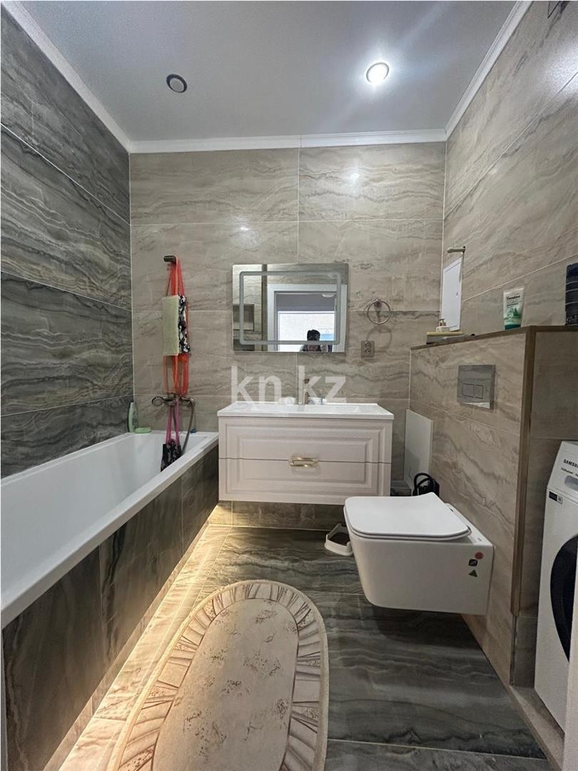 Продажа 4-комнатной квартиры, 105.7 м² в Астане - фото 11