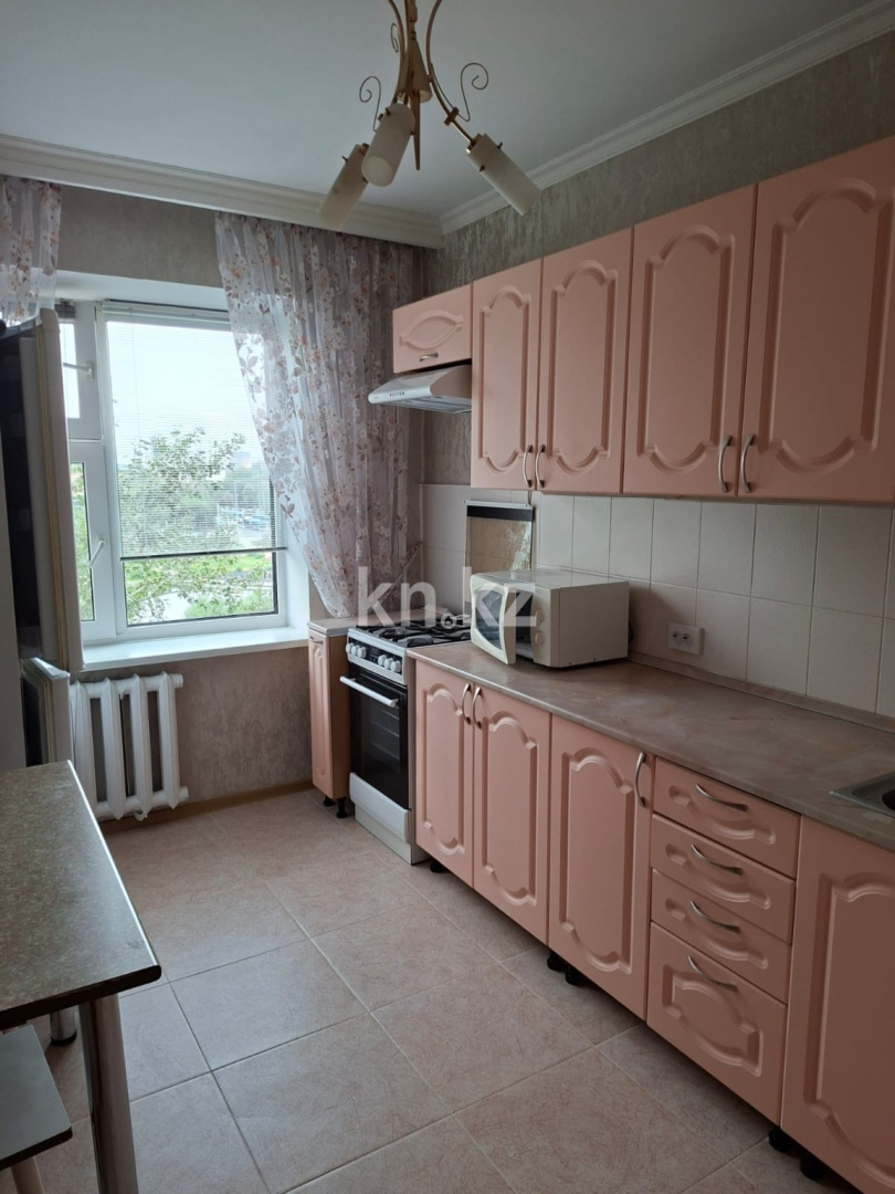 Аренда 2-комнатной квартиры, 50 м² в Астане