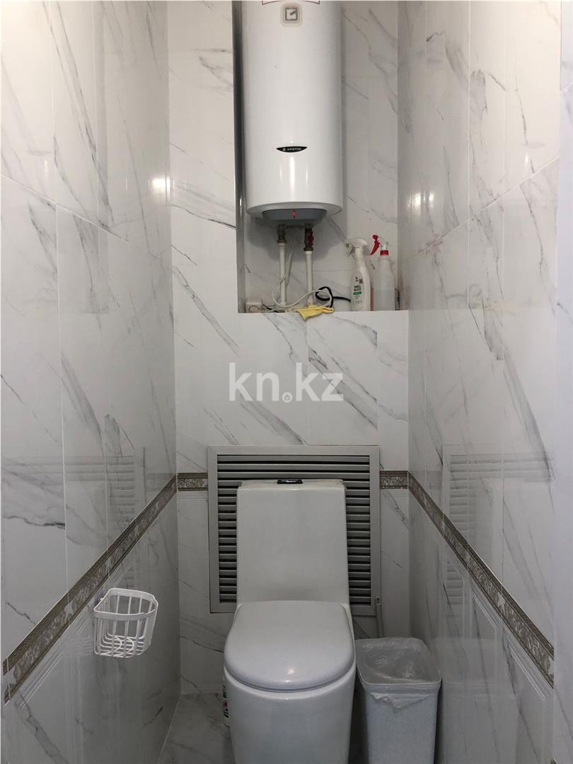 Продажа 2-комнатной квартиры, 68 м² в Караганде - фото 8