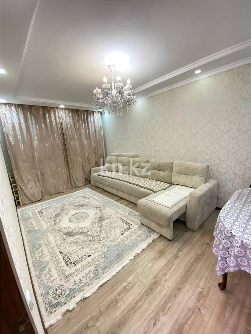 Продажа 3-комнатной квартиры, 70 м², ул. Сарыарка, дом  6 в Караганде