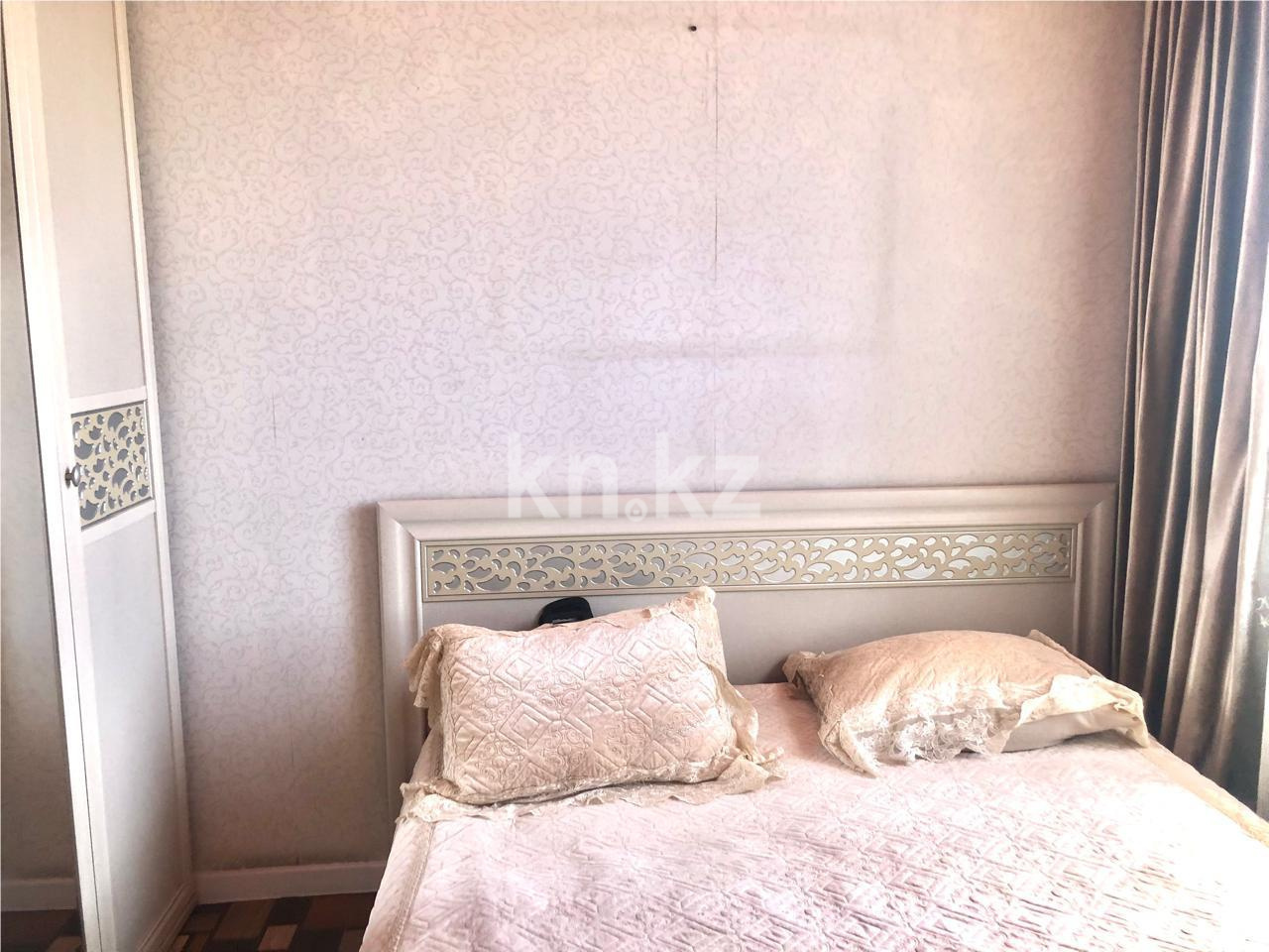 Продажа 4-комнатной квартиры, 79 м², ул. Дюсембекова, дом  39 в Караганде - фото 6