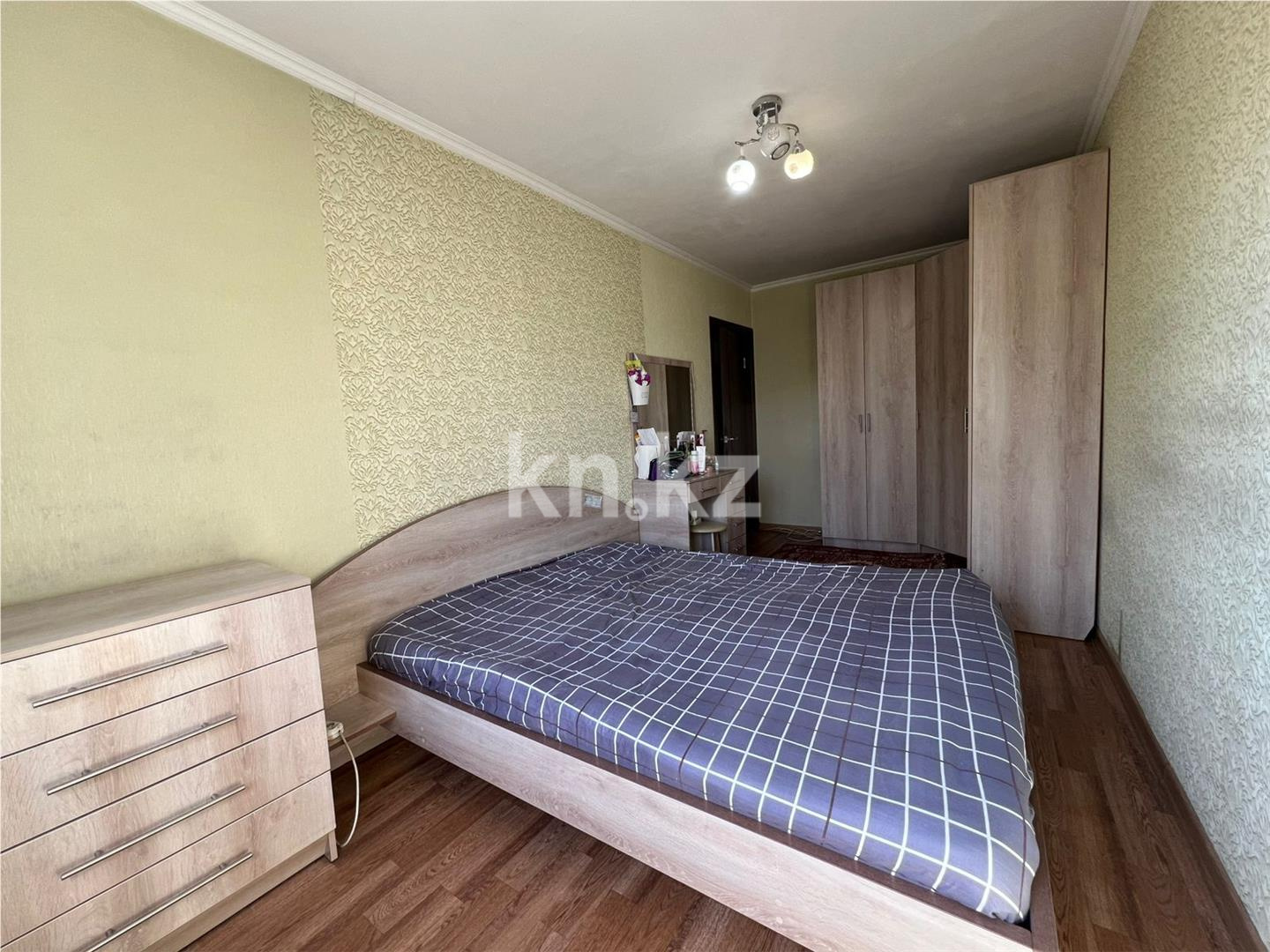 Продажа 4-комнатной квартиры, 74 м², 1 кв-л в Караганде - фото 7