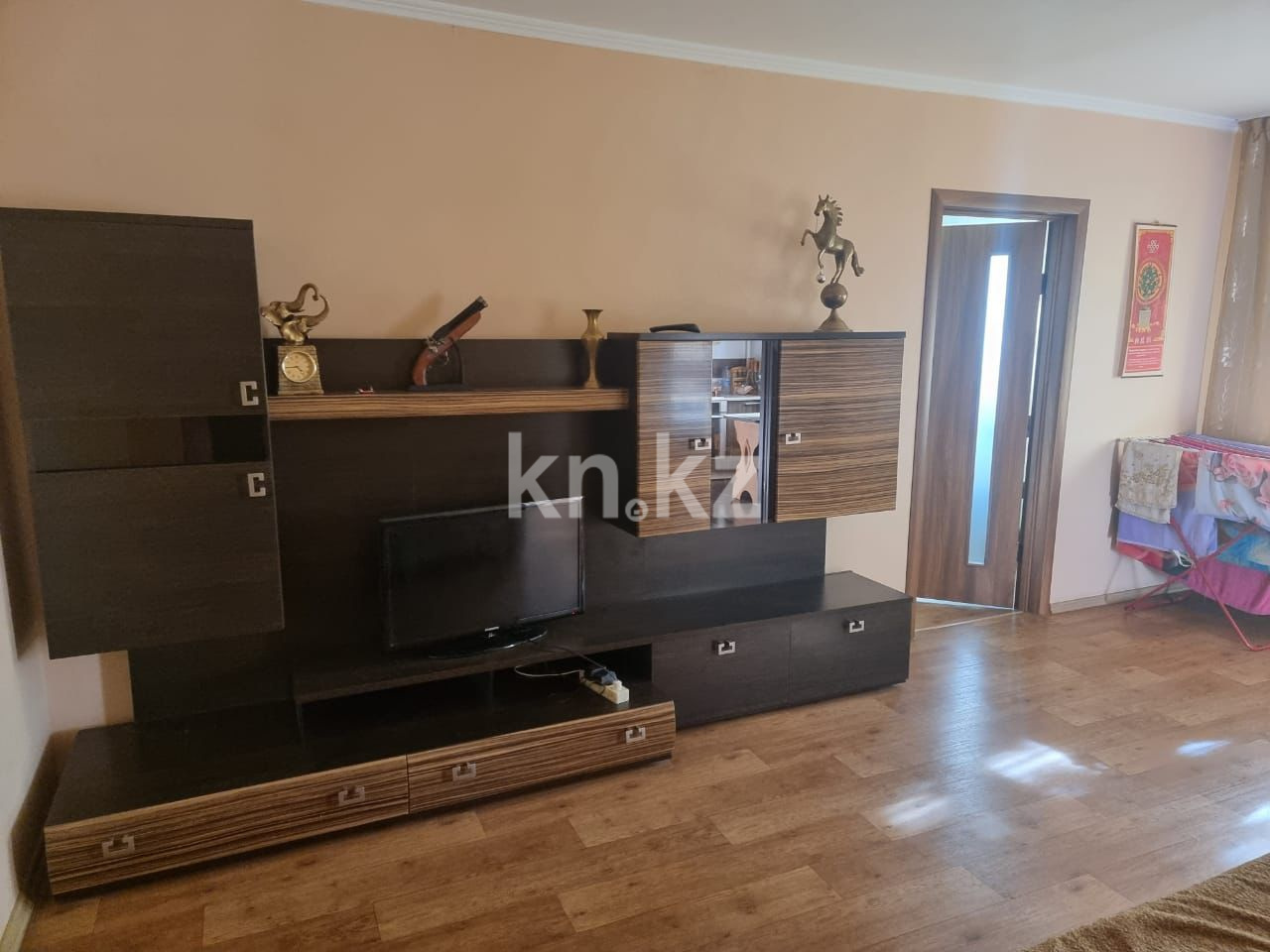 Аренда 2-комнатной квартиры посуточно, 52 м², Назарбаева проспект, дом  187 в Уральске - фото 8