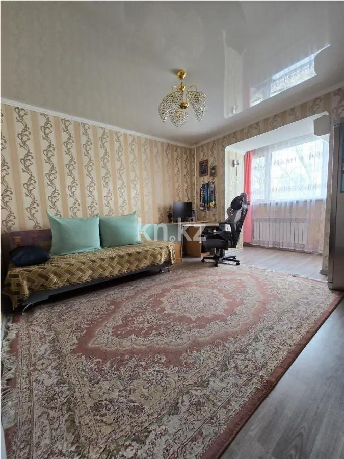 Продажа 3-комнатной квартиры, 63 м², ул. Аманжолова, дом  71а в Караганде