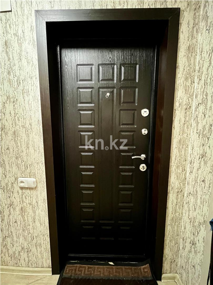 Продажа 3-комнатной квартиры, 62 м², мкр-н 16 в Караганде - фото 15