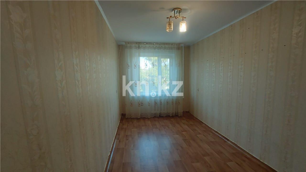 Продажа 2-комнатной квартиры, 43 м², мкр-н 12 в Караганде - фото 4