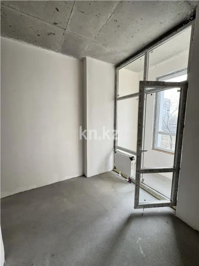 Продажа 1-комнатной квартиры, 38 м², ул. Толе би, дом  290/1 в Алматы - фото 2