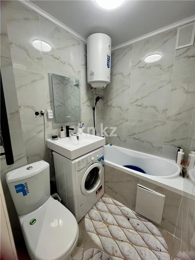 Продажа 1-комнатной квартиры, 30 м², мкр-н 12 в Караганде - фото 6