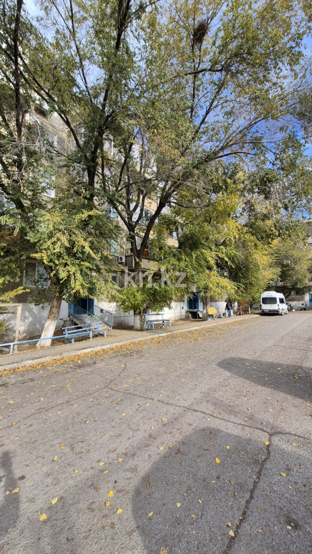 Продажа 3-комнатной квартиры, 60 м², мкр-н Привокзальный-3, дом  25 в Атырау