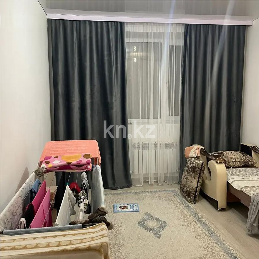 Продажа 3-комнатной квартиры, 86 м², мкр. Голубые Пруды, дом  9/3 в Караганде - фото 3