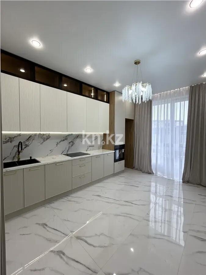 Продажа 4-комнатной квартиры, 140 м² в Алматы - фото 3