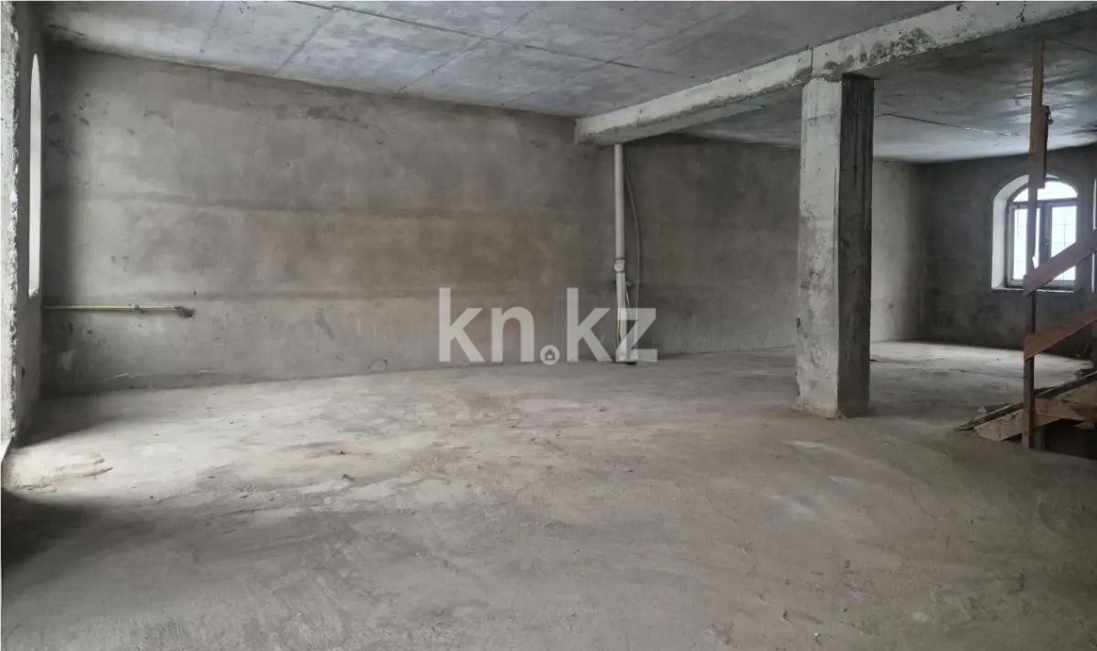 Продажа 5-комнатной квартиры, 392.2 м² в Алматы - фото 2