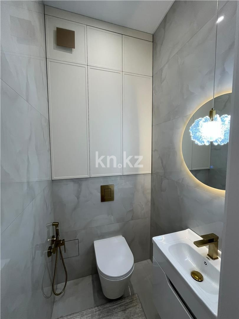 Продажа 2-комнатной квартиры, 65 м² в Караганде - фото 19