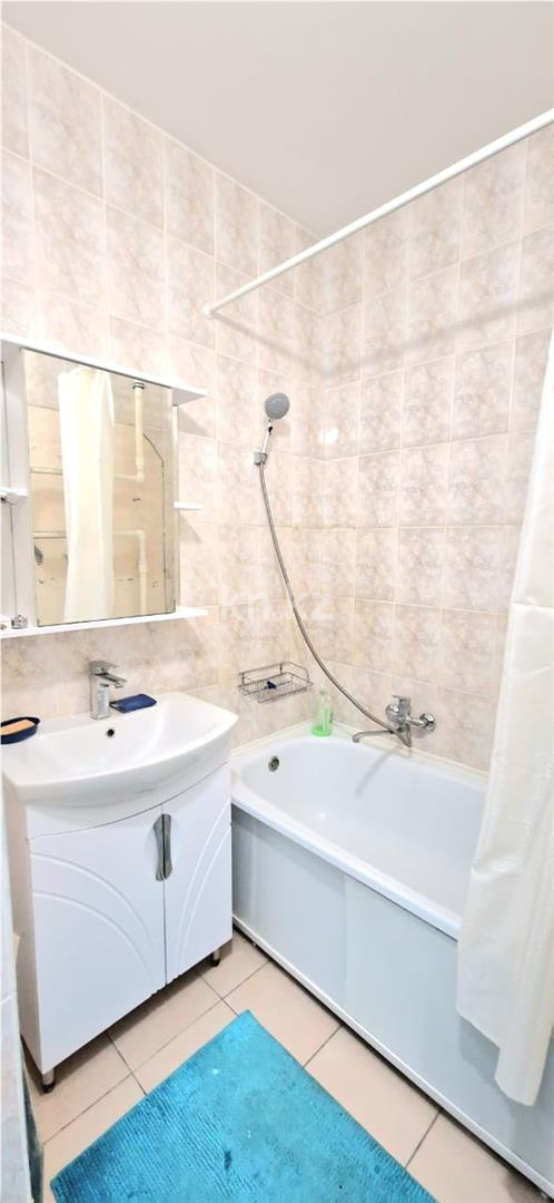 Продажа 1-комнатной квартиры, 45 м², пр. Шахтеров в Караганде - фото 6