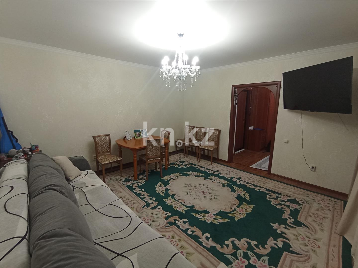 Продажа 3-комнатной квартиры, 68 м², ул. Университетская в Караганде - фото 2