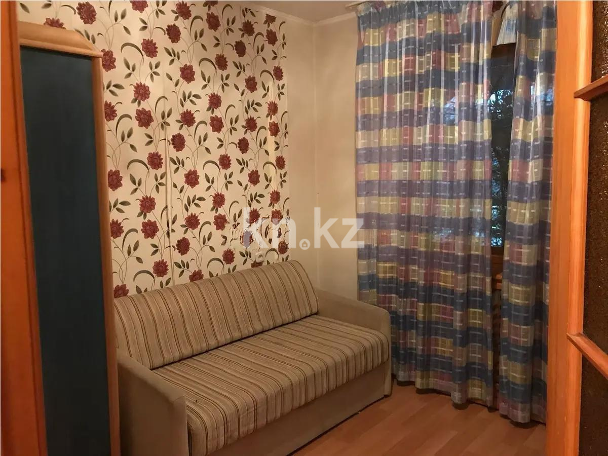 Продажа 3-комнатной квартиры, 64 м², пр. Шахтеров, дом  9 в Караганде