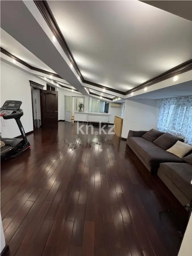 Продажа 5-комнатной квартиры, 240 м², мкр. Таугуль-2, дом  12 в Алматы