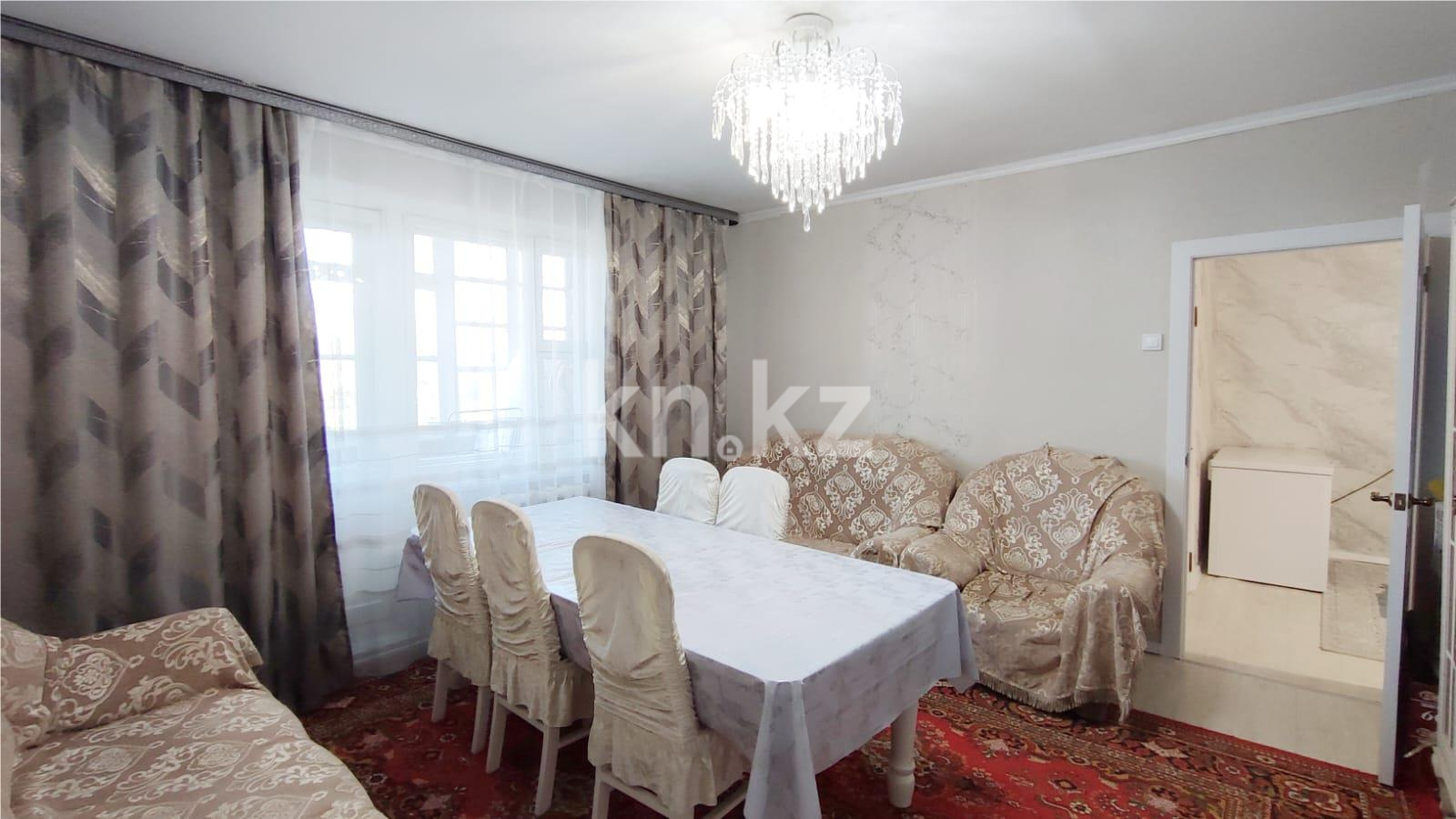Продажа 4-комнатной квартиры, 78 м², ул. Белинского в Караганде - фото 2