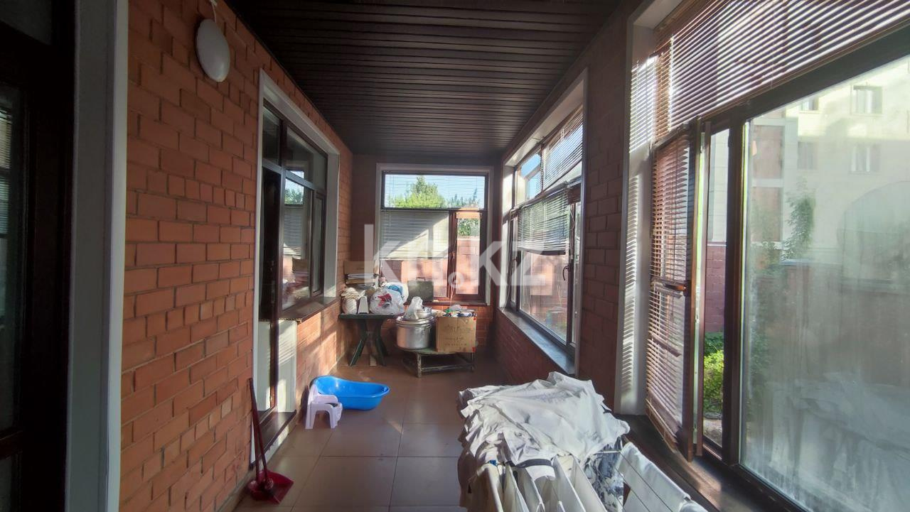 Продажа 5-комнатного дома, 470 м², ул. Муканова в Караганде - фото 19
