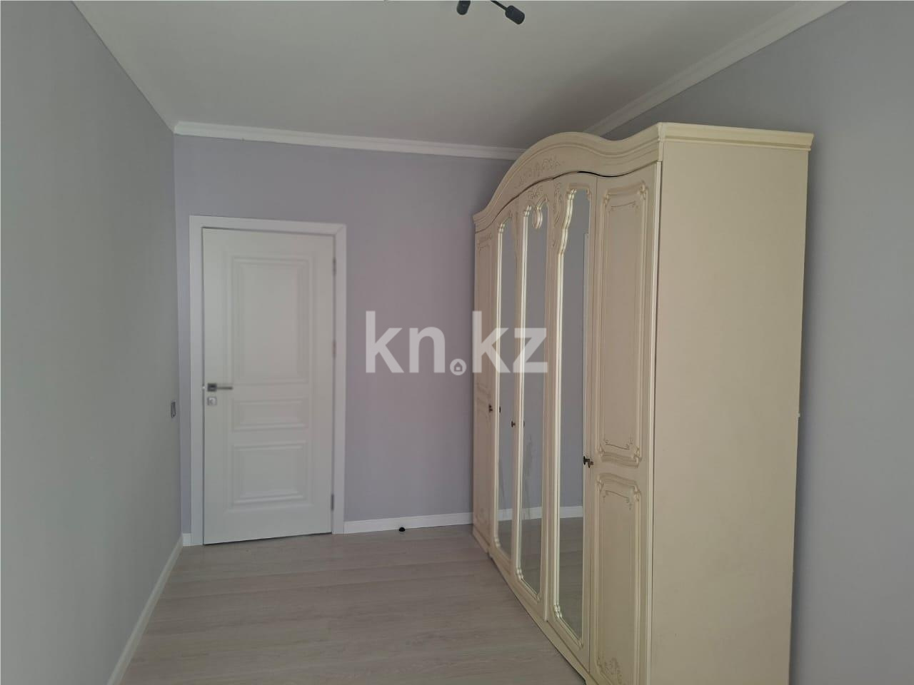 Продажа 3-комнатной квартиры, 72.7 м² в Астане - фото 3