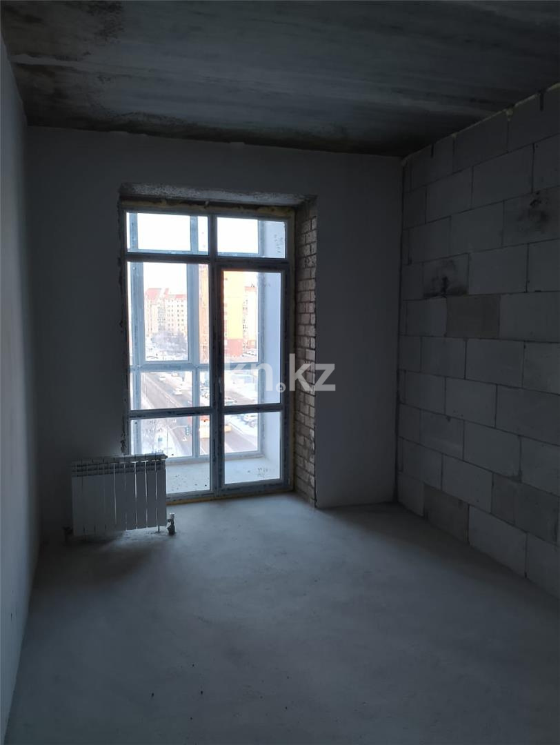 Продажа 2-комнатной квартиры, 70 м², пр. Строителей в Караганде - фото 4