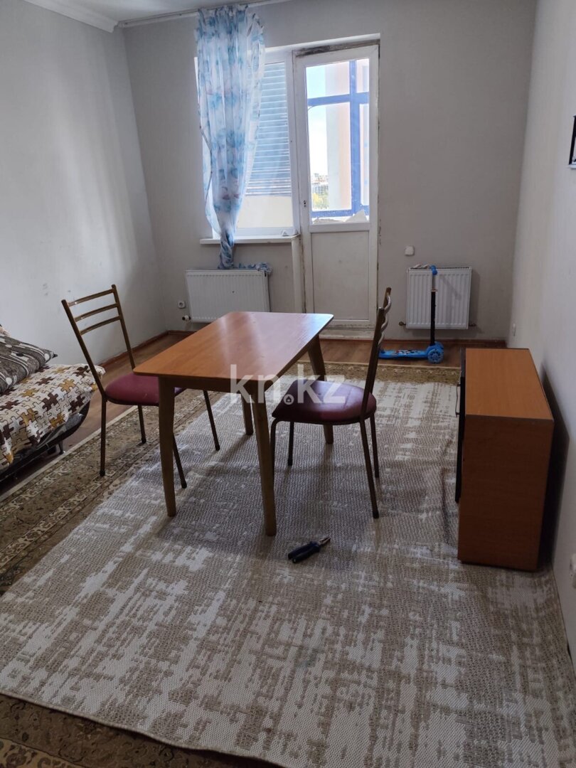 Аренда 1-комнатной квартиры, 50 м² в Астане