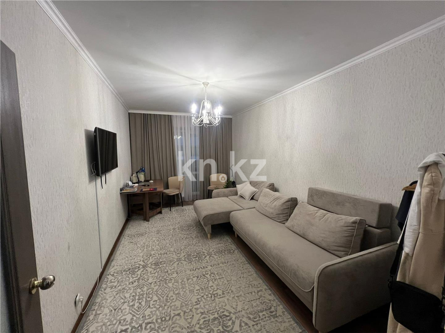 Продажа 3-комнатной квартиры, 98 м², пр. Шахтеров в Караганде - фото 5