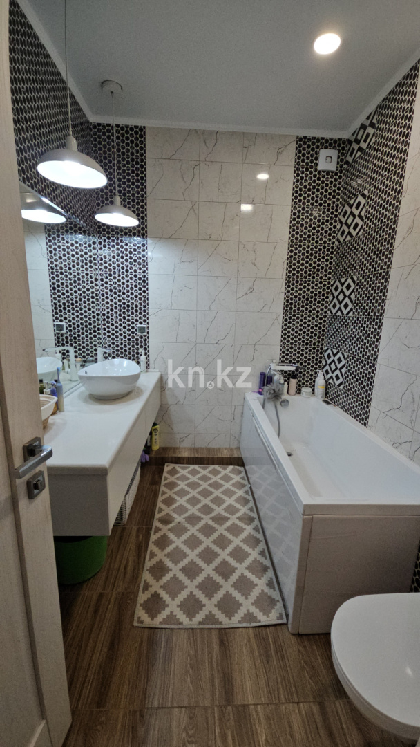 Продажа 4-комнатной квартиры, 108 м², мкр-н Жетысу-1, дом  28а в Алматы - фото 5