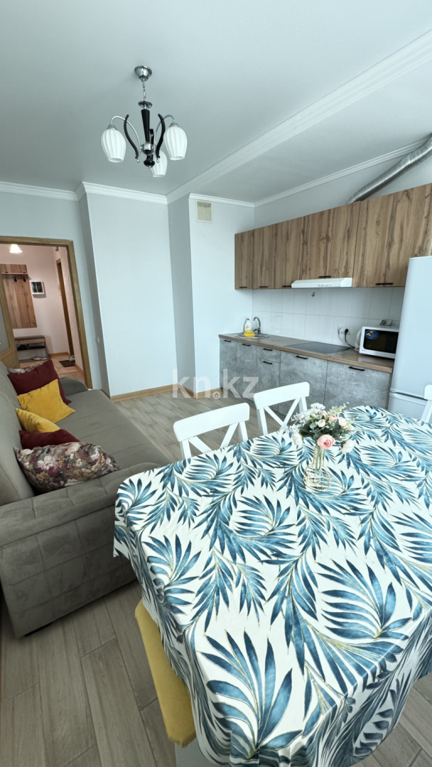 Аренда 3-комнатной квартиры посуточно, 75 м², пр. Кабанбай батыра, дом  48 - ул. Керей, Жанибек хандар в Астане - фото 21