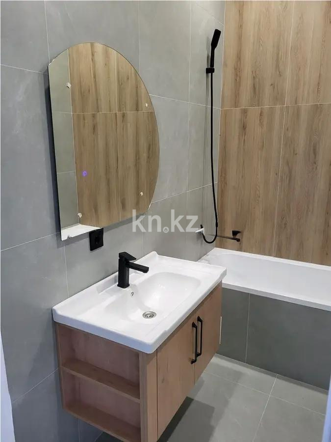 Продажа 1-комнатной квартиры, 39 м², ул. Е-321, дом  6/2 в Астане - фото 3