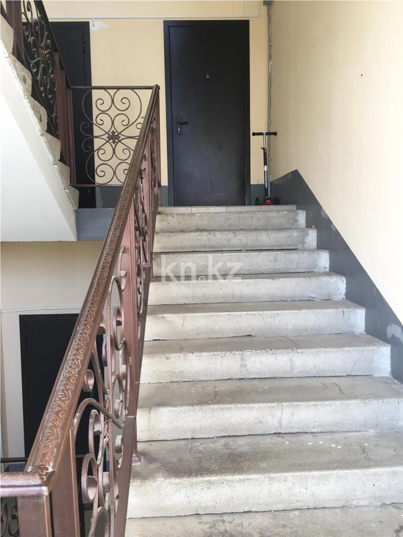 Продажа 3-комнатной квартиры, 78 м², мкр. Алтын Арка в Караганде - фото 17