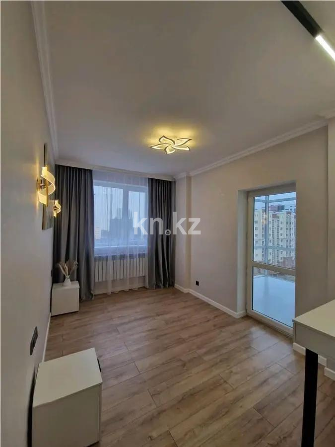 Продажа 3-комнатной квартиры, 60 м², ул. Бухар жырау, дом  25/1 в Астане - фото 2