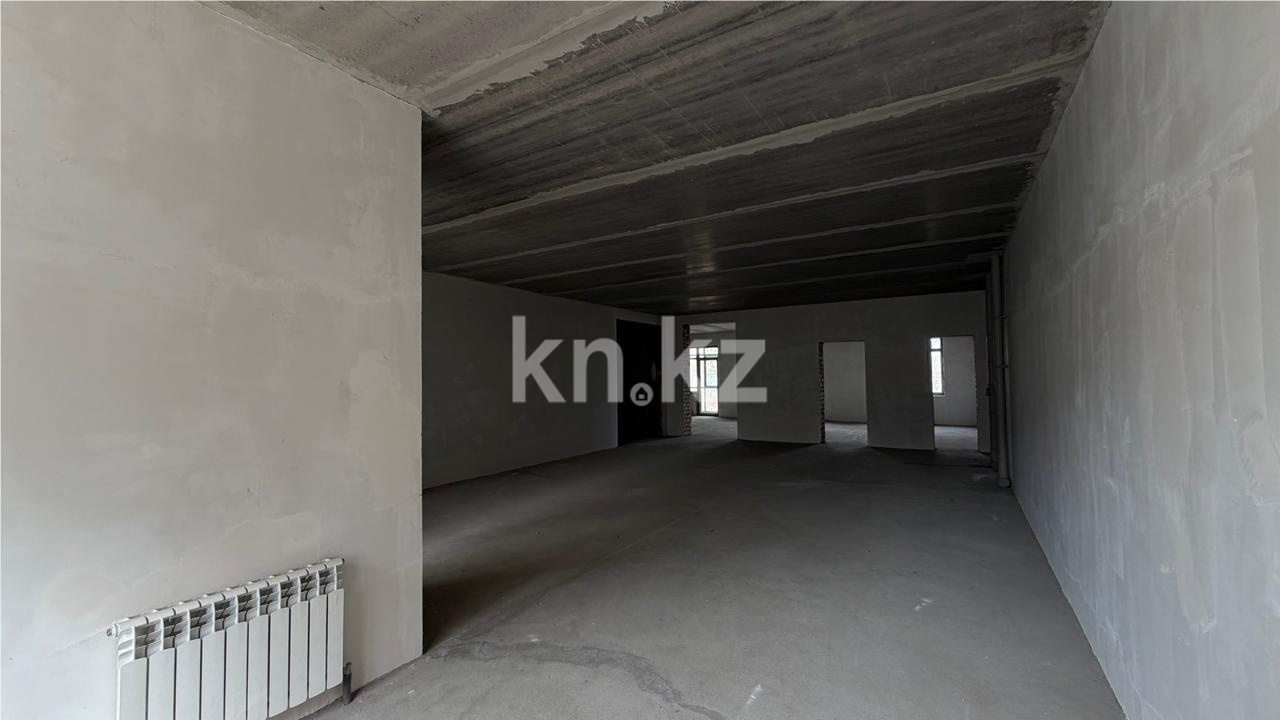 Продажа 4-комнатной квартиры, 147 м² в Караганде - фото 6