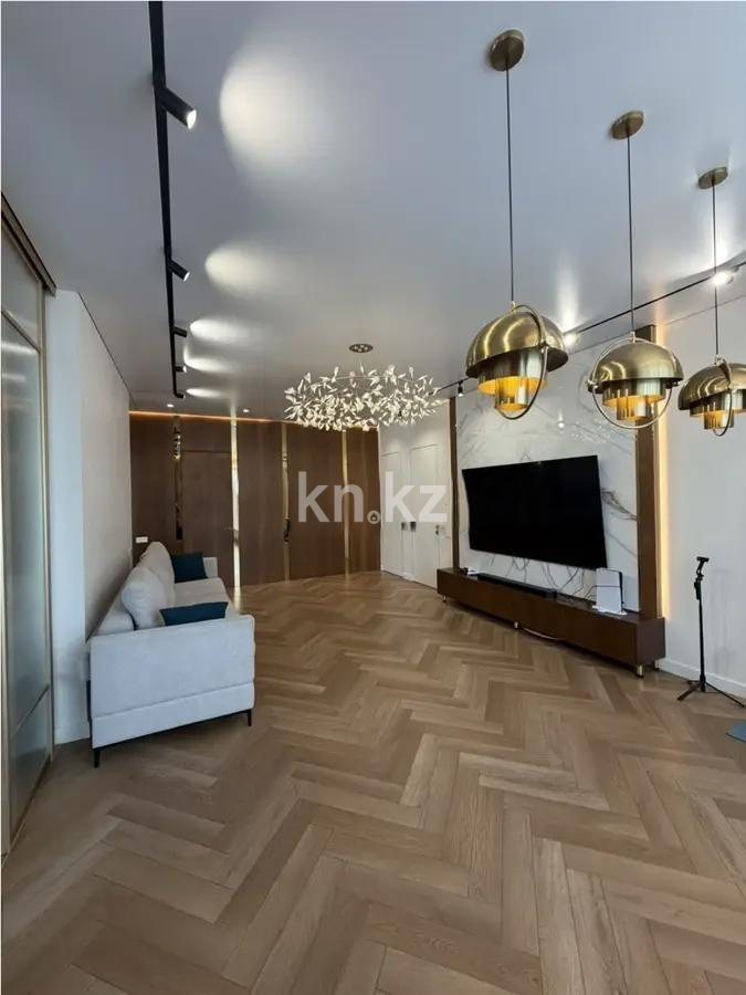 Продажа 4-комнатной квартиры, 132.7 м² в Астане